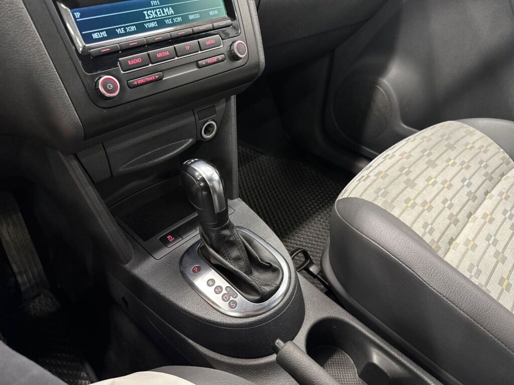 Volkswagen Caddy Maxi 2013 Valkoinen