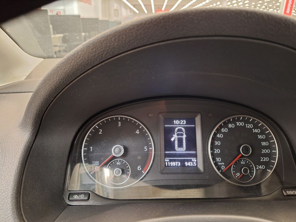 Volkswagen Caddy Maxi 2013 Valkoinen