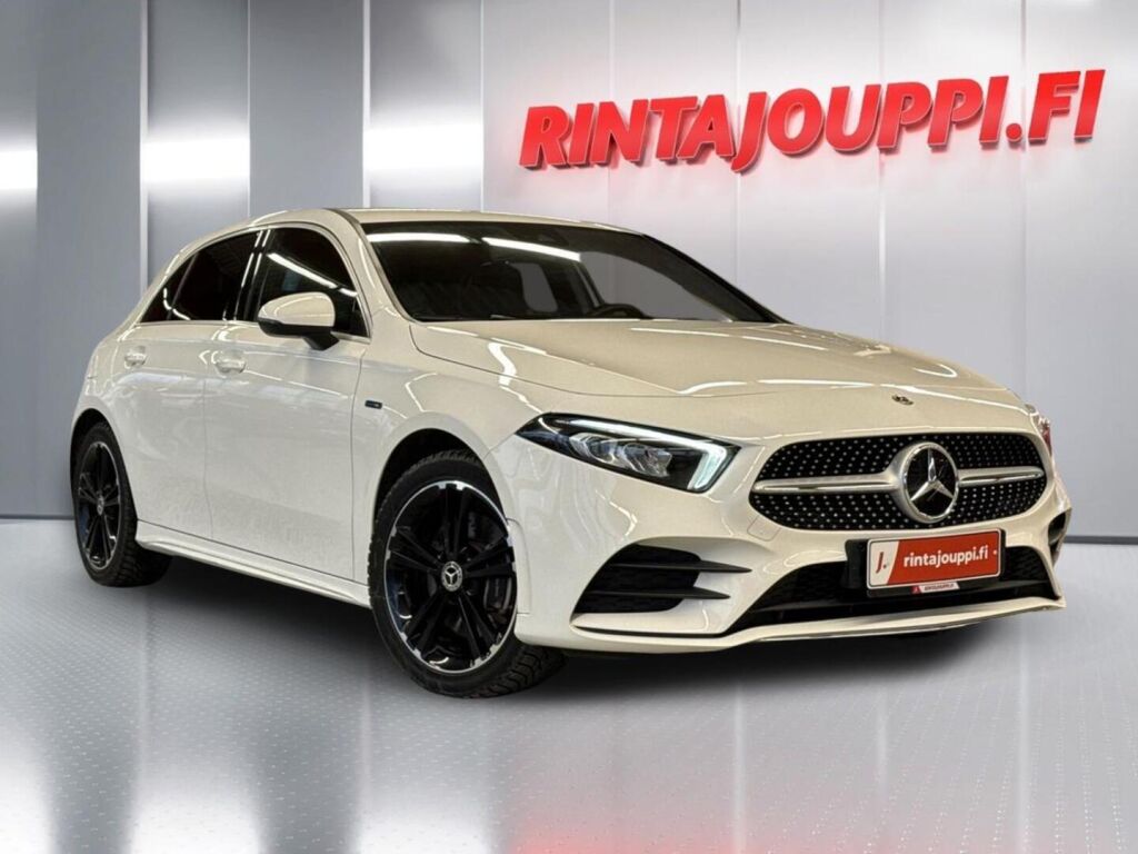 Mercedes-Benz A 2020 Valkoinen