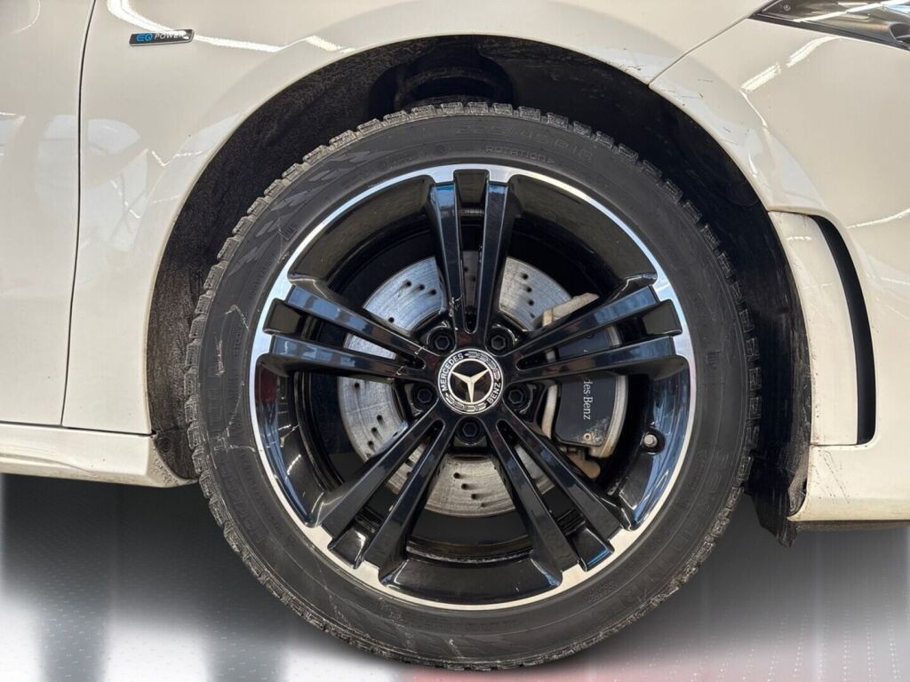 Mercedes-Benz A 2020 Valkoinen