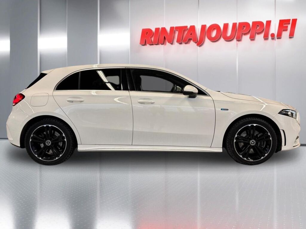 Mercedes-Benz A 2020 Valkoinen