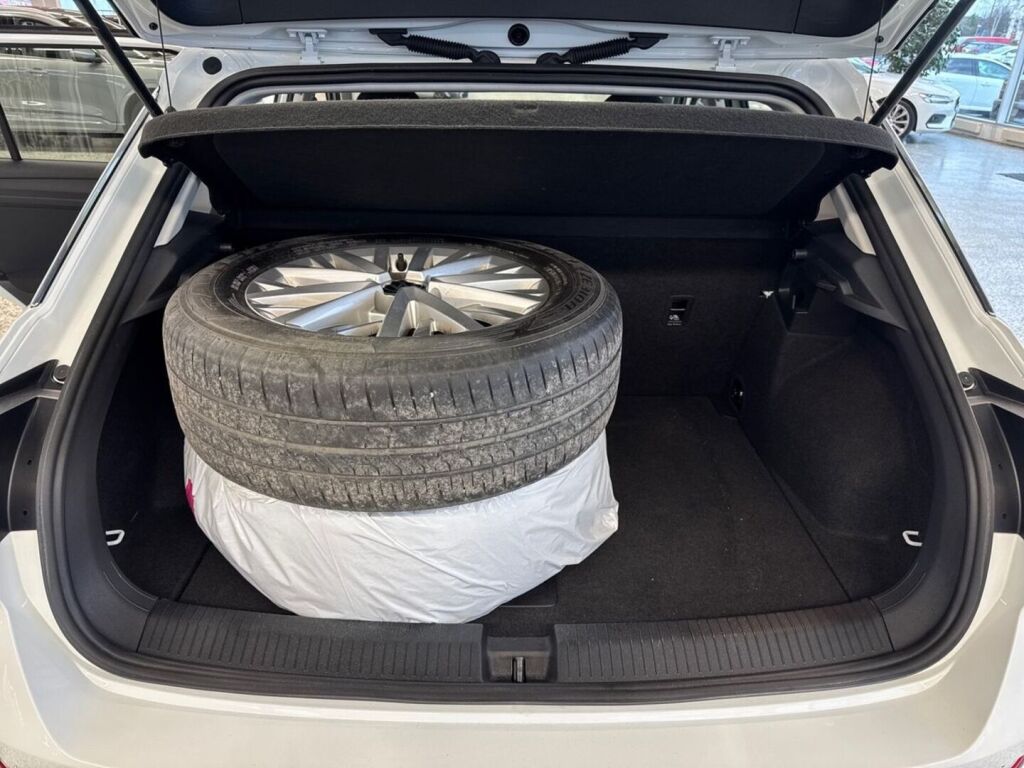 Volkswagen T-Roc 2022 Valkoinen