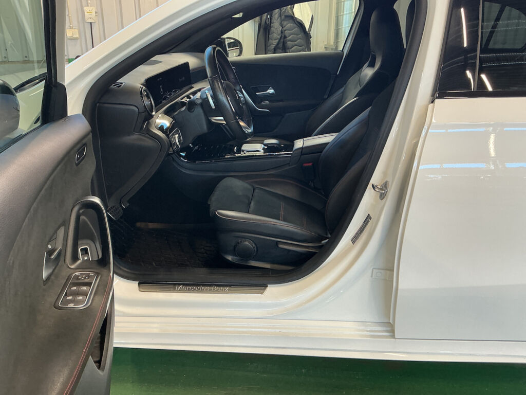 Mercedes-Benz A 2022 