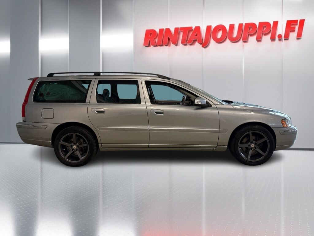 Volvo V70 2007 Harmaa