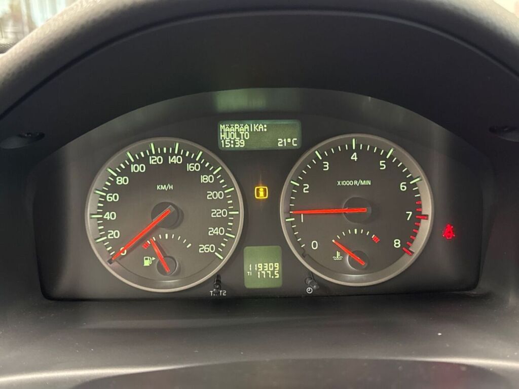 Volvo V50 2007 Punainen
