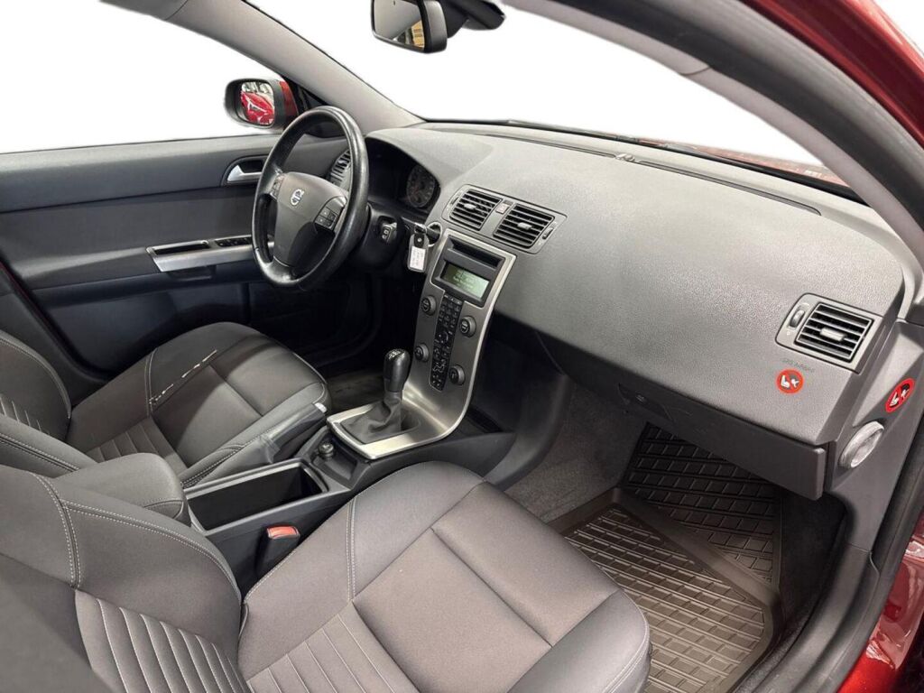 Volvo V50 2007 Punainen