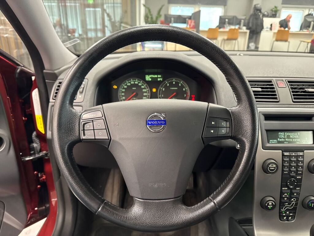 Volvo V50 2007 Punainen