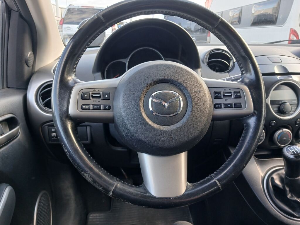 Mazda Mazda2 2009 Harmaa