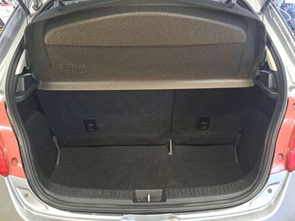 Mazda 2 2009 Harmaa