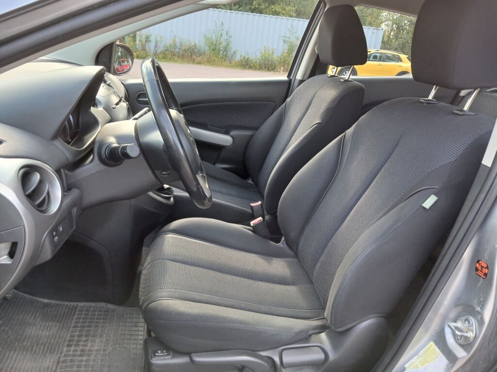 Mazda Mazda2 2009 Harmaa