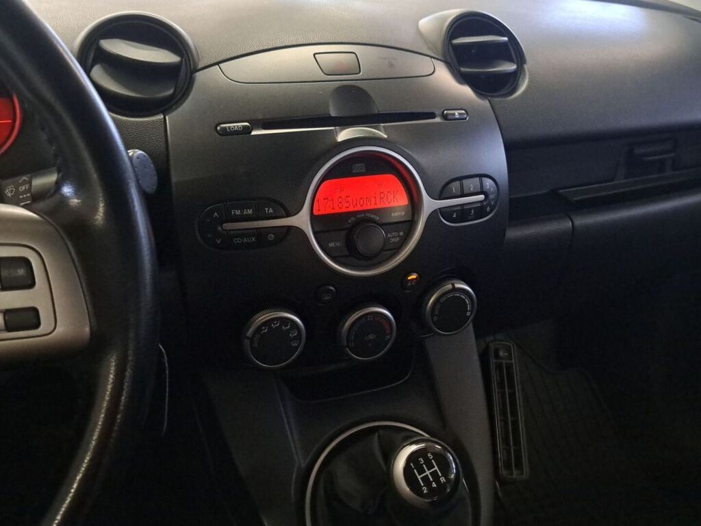 Mazda 2 2009 Harmaa