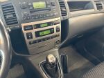 Toyota Corolla Verso 2003 Musta