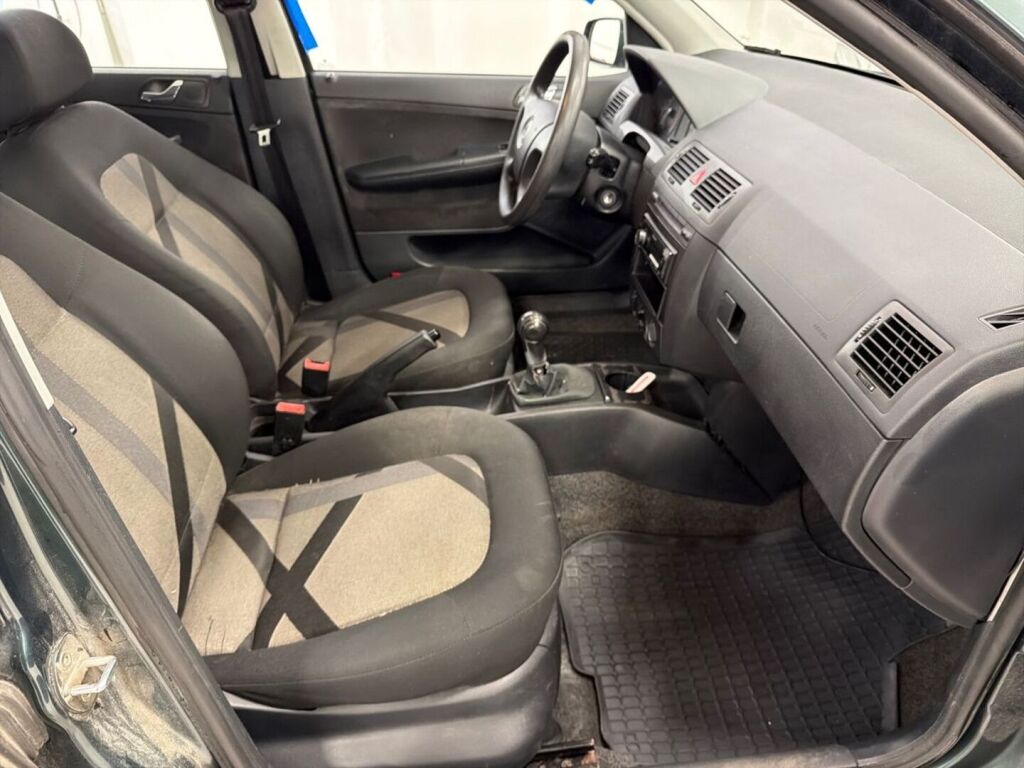 Skoda FABIA 2007 Vihreä