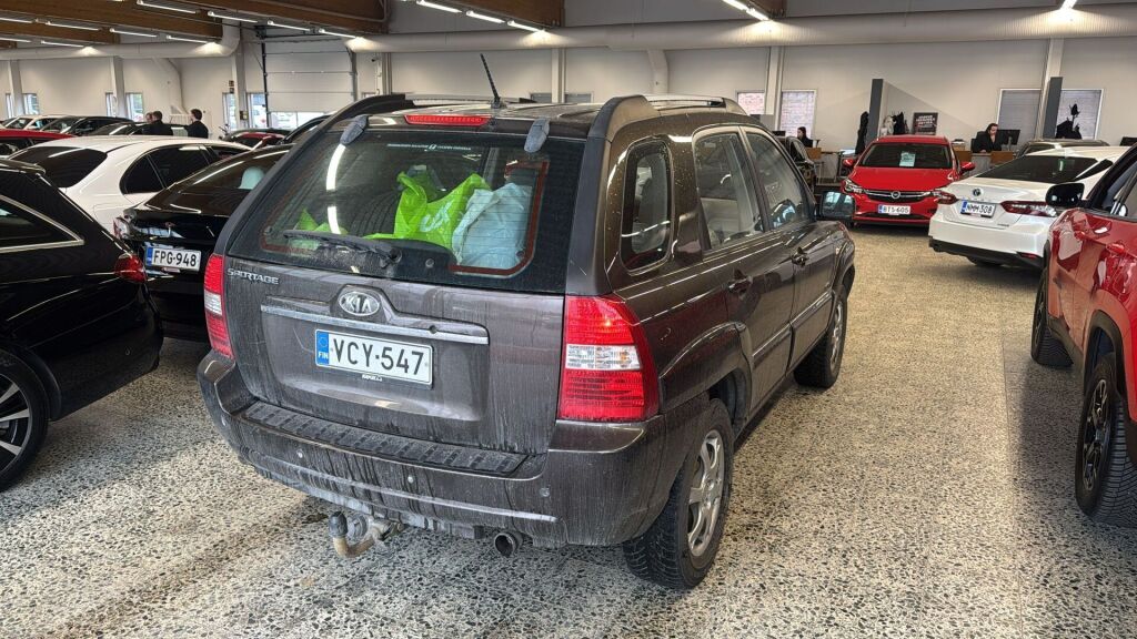 Kia Sportage 2008 Ruskea (beige)
