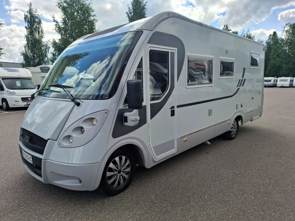 Adria Vision i 707 SL 2009 Harmaa
