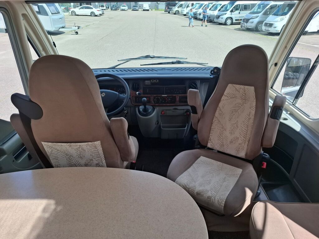 Adria Vision i 707 SL 2009 Harmaa