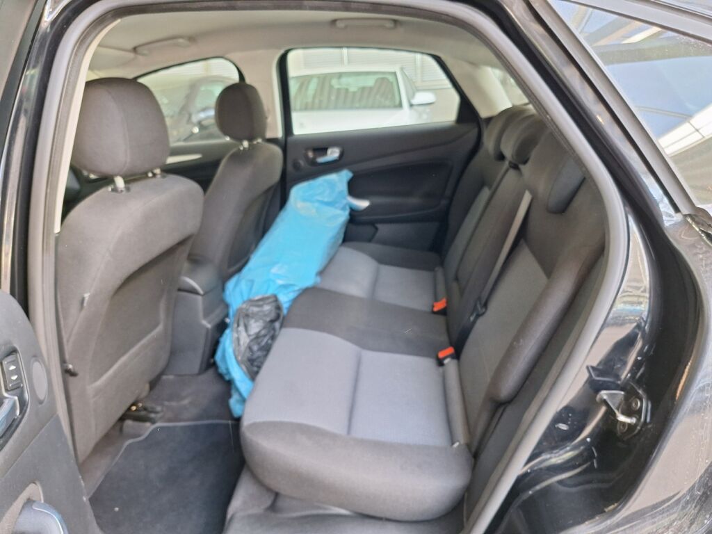 Ford Mondeo 2008 Musta
