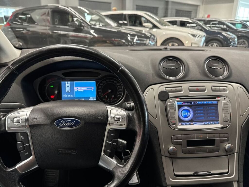 Ford Mondeo 2008 Musta