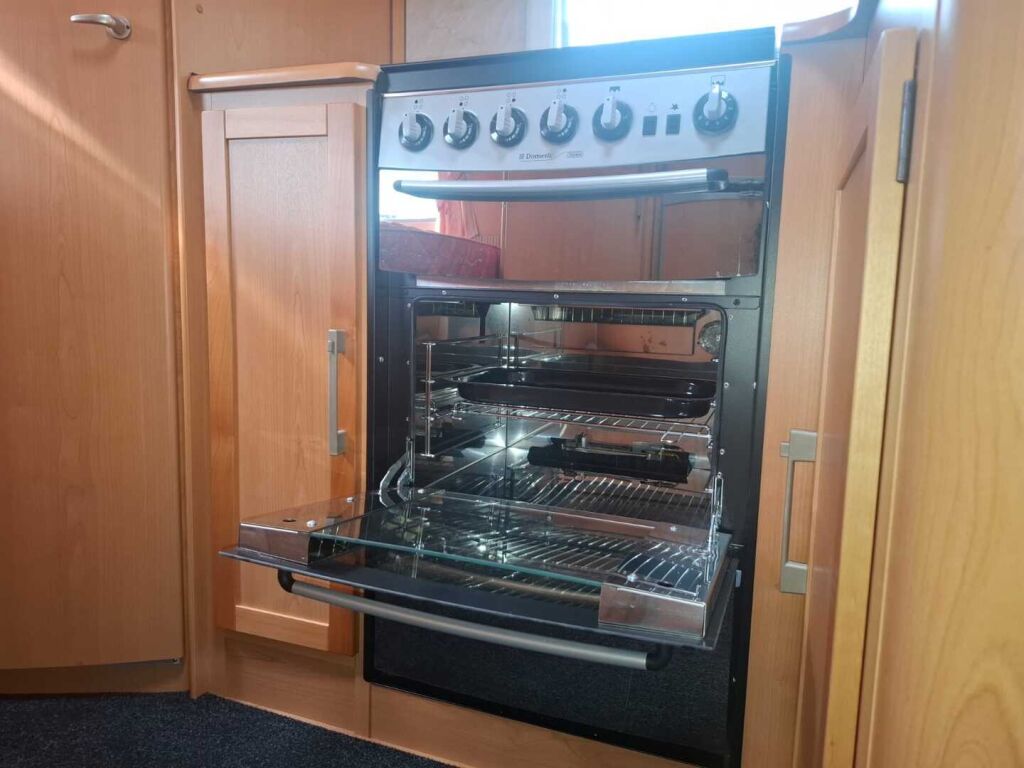 Kabe Travel Master 750 WL 2007 Valkoinen