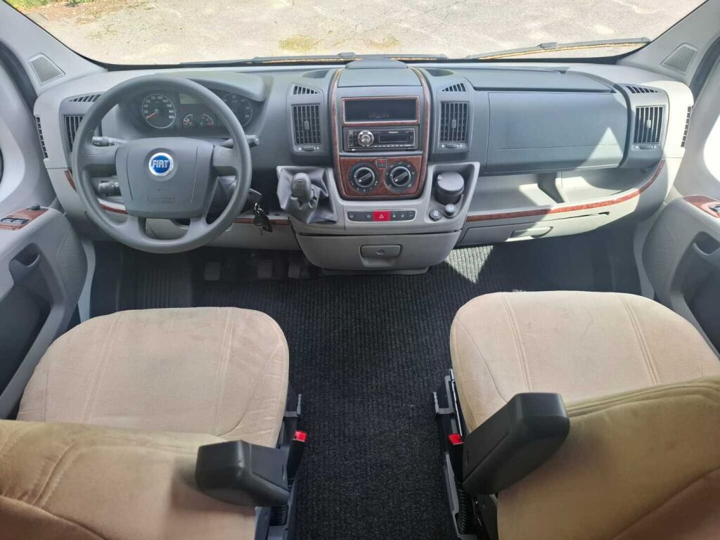 Kabe Travel Master 750 WL 2007 Valkoinen