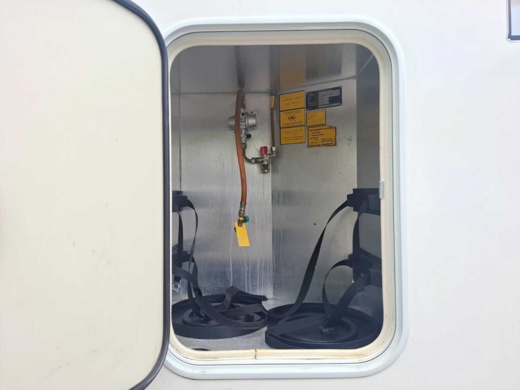 Kabe Travel Master 750 WL 2007 Valkoinen