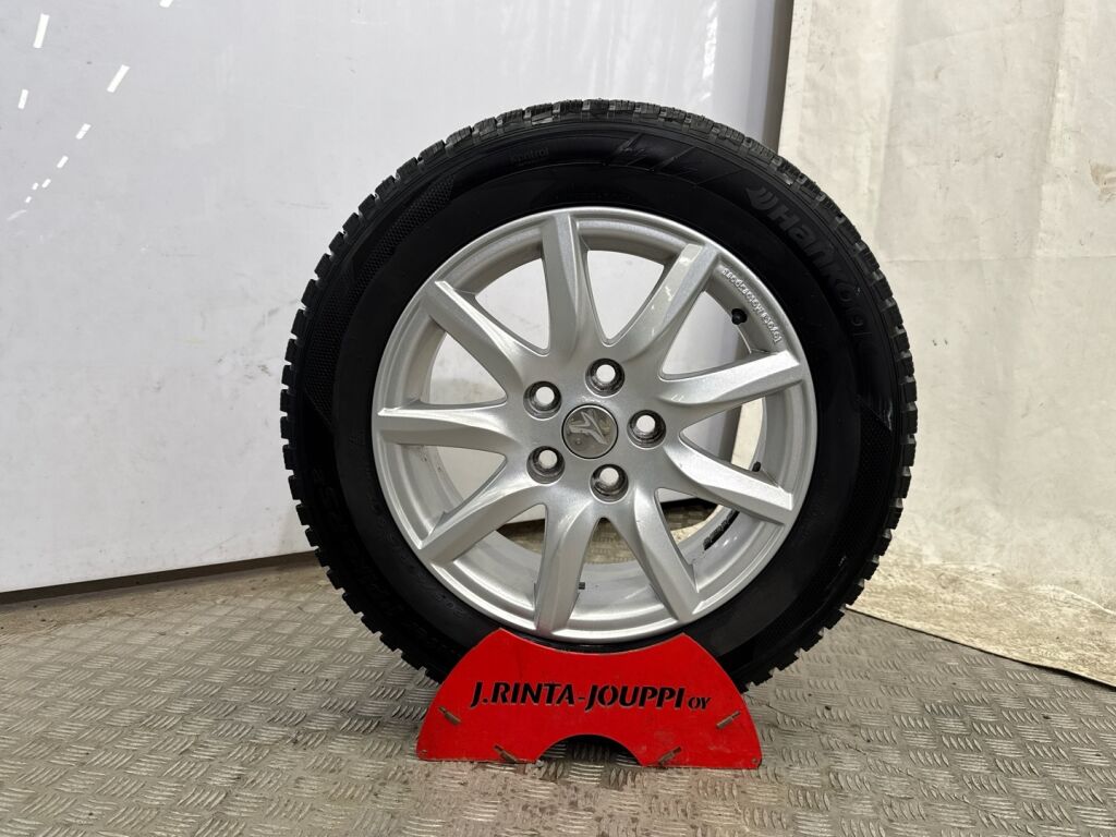 Toyota Avensis 2011 Sininen