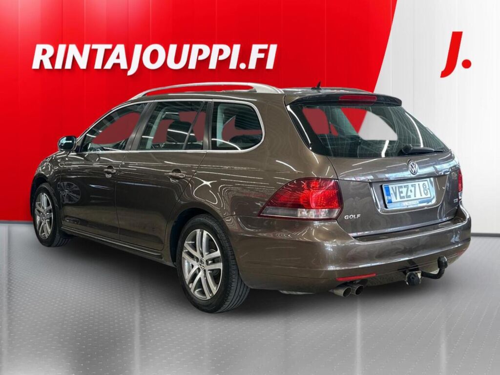 Volkswagen Golf 2011 Ruskea (beige)