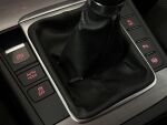 Volkswagen Passat 2011 Punainen
