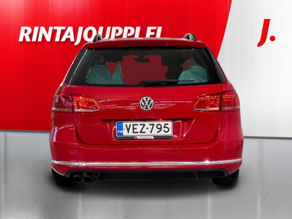 Volkswagen Passat 2011, photo 5/19