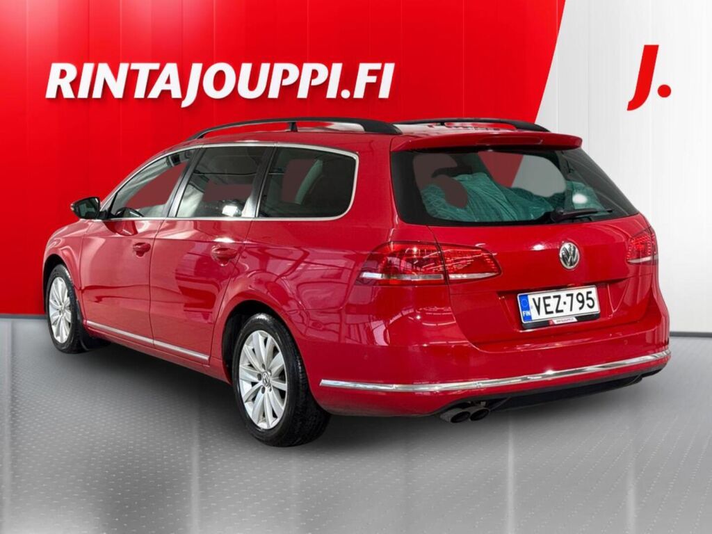 Volkswagen Passat 2011, photo 3/19