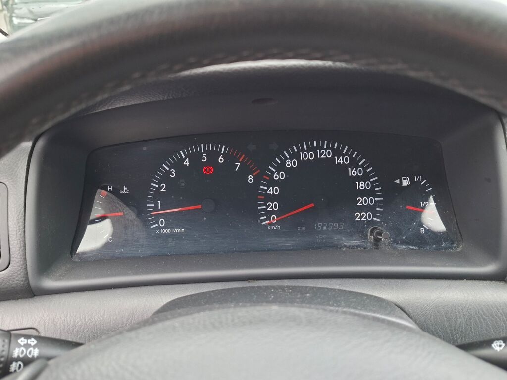 Toyota Corolla 2003 Hopea