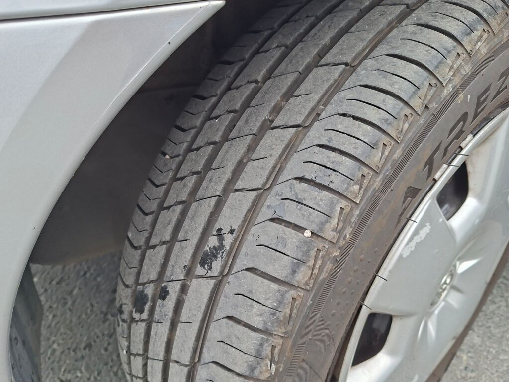 Toyota Corolla 2003 Hopea