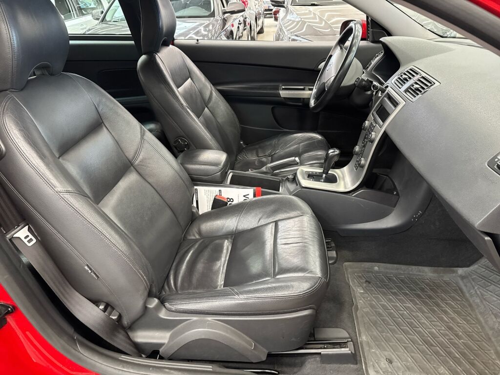 Volvo C30 2007 Punainen