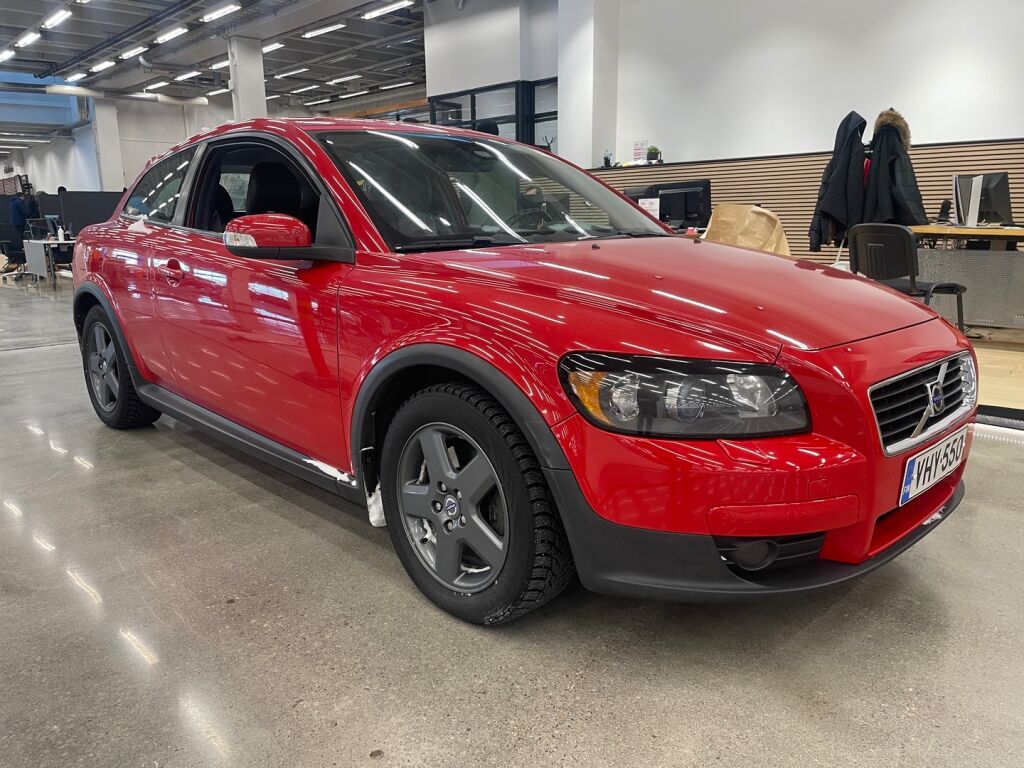 Volvo C30 2007 Punainen