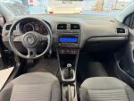 Volkswagen Polo 2010 Musta