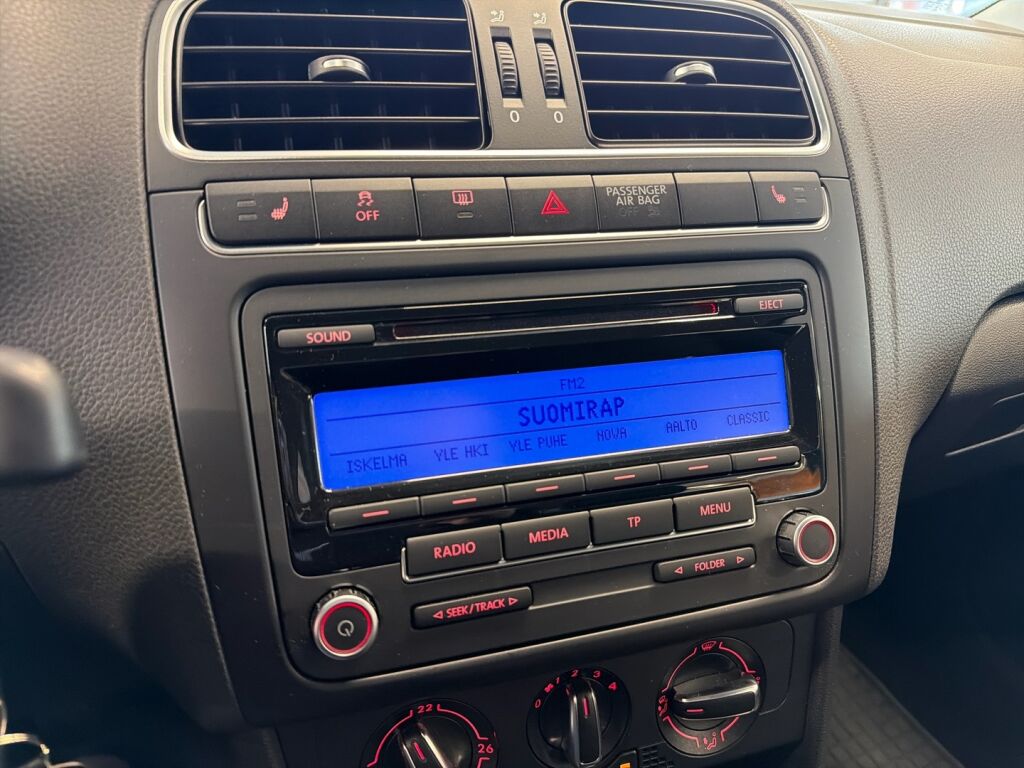 Volkswagen Polo 2010 Musta