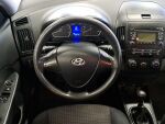 Hyundai i30 2010 Musta