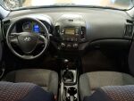 Hyundai i30 2010 Musta