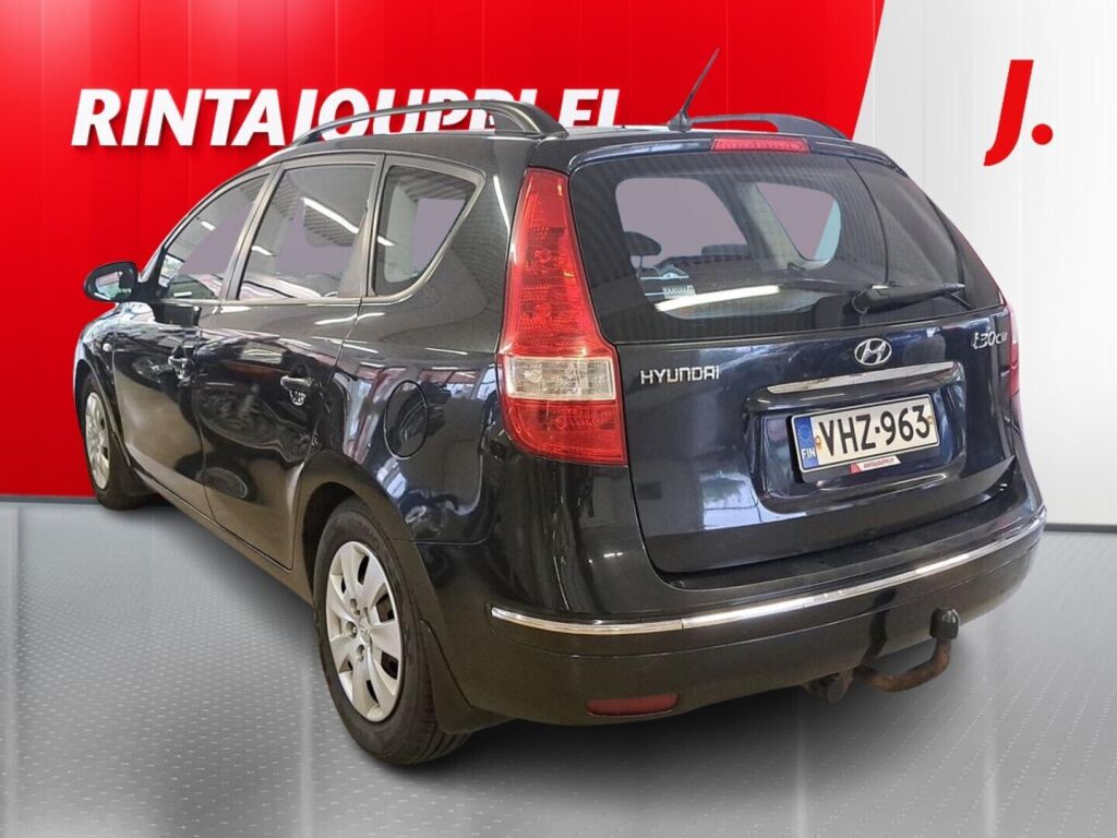 Hyundai i30 1,6 Wagon Classic 2010, kuva 3/29