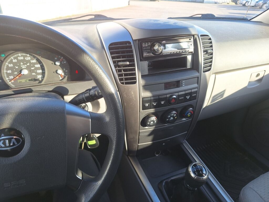 Kia Sorento 2005 Harmaa