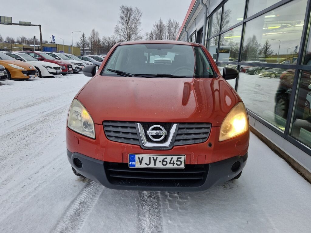 Nissan Qashqai 2007 Punainen