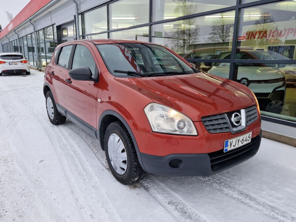 Nissan Qashqai 2007 Punainen