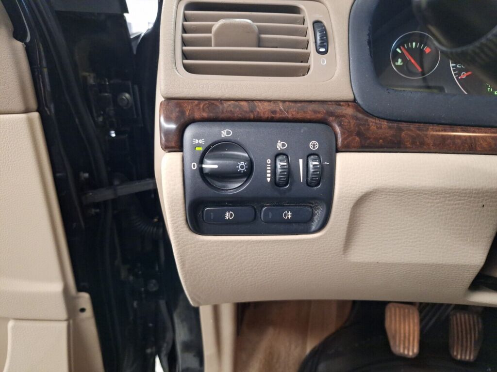 Volvo S80 2004 Musta