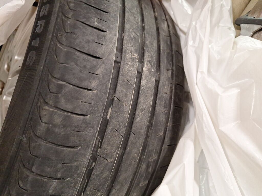 Volvo S80 2004 Musta