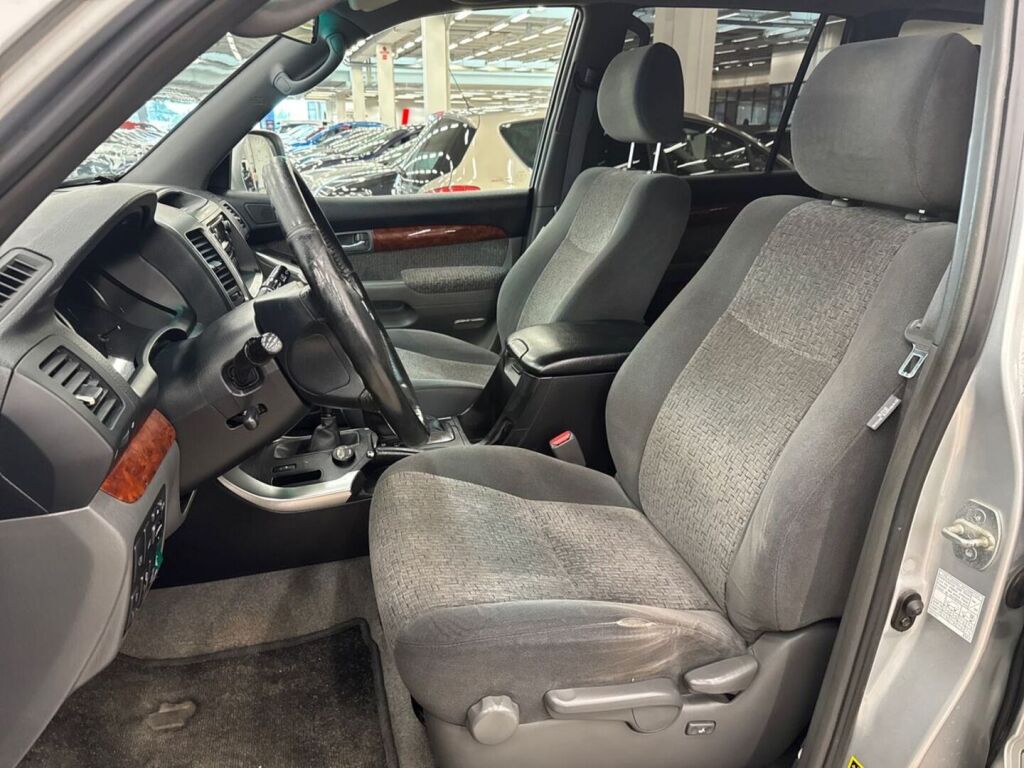 Toyota Land Cruiser 2003 Harmaa