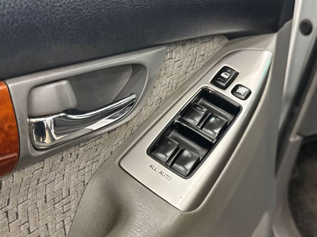 Toyota Land Cruiser 2003 Harmaa
