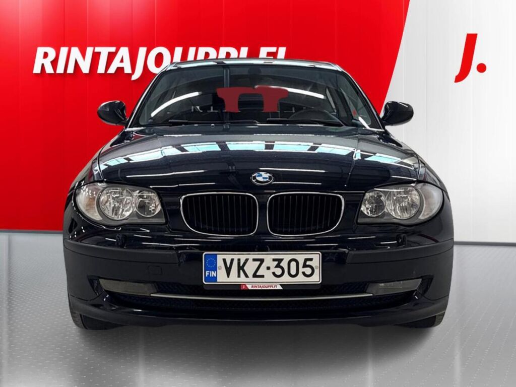 BMW 116 2010 Musta