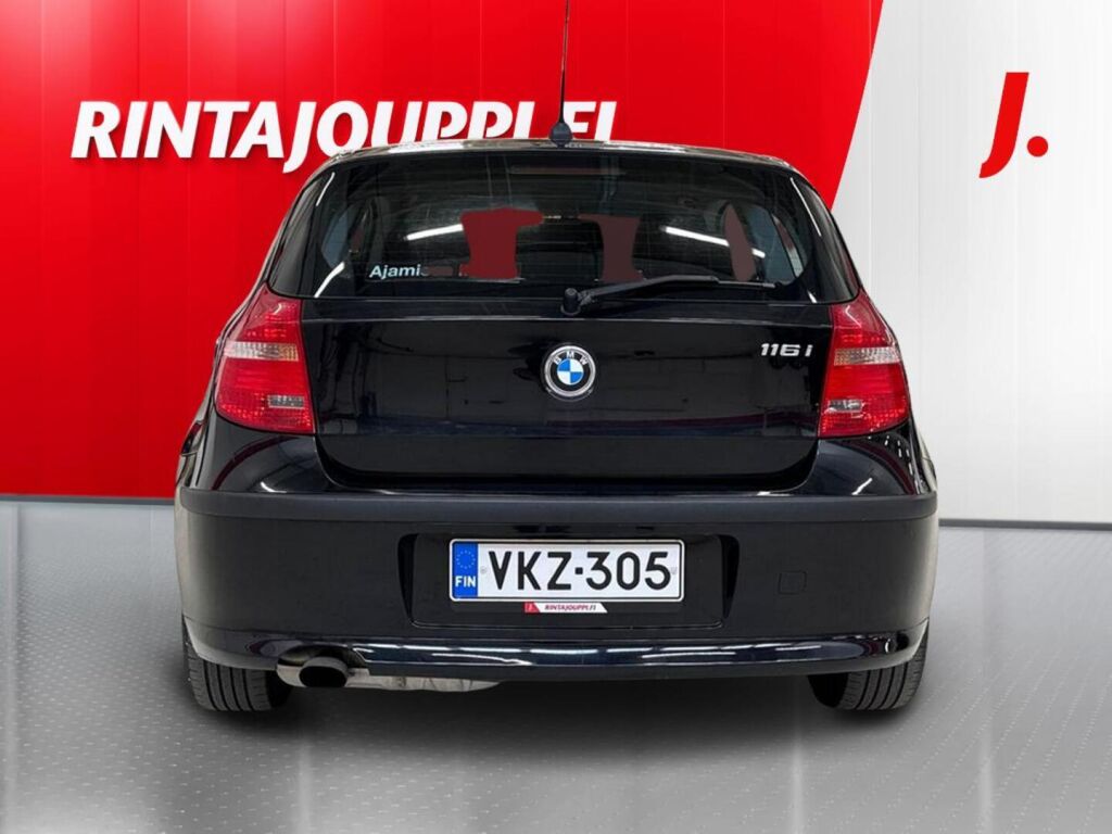 BMW 116 2010 Musta