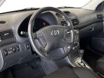 Toyota Avensis 2005 Hopea