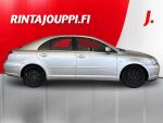 Toyota Avensis 2005 Hopea